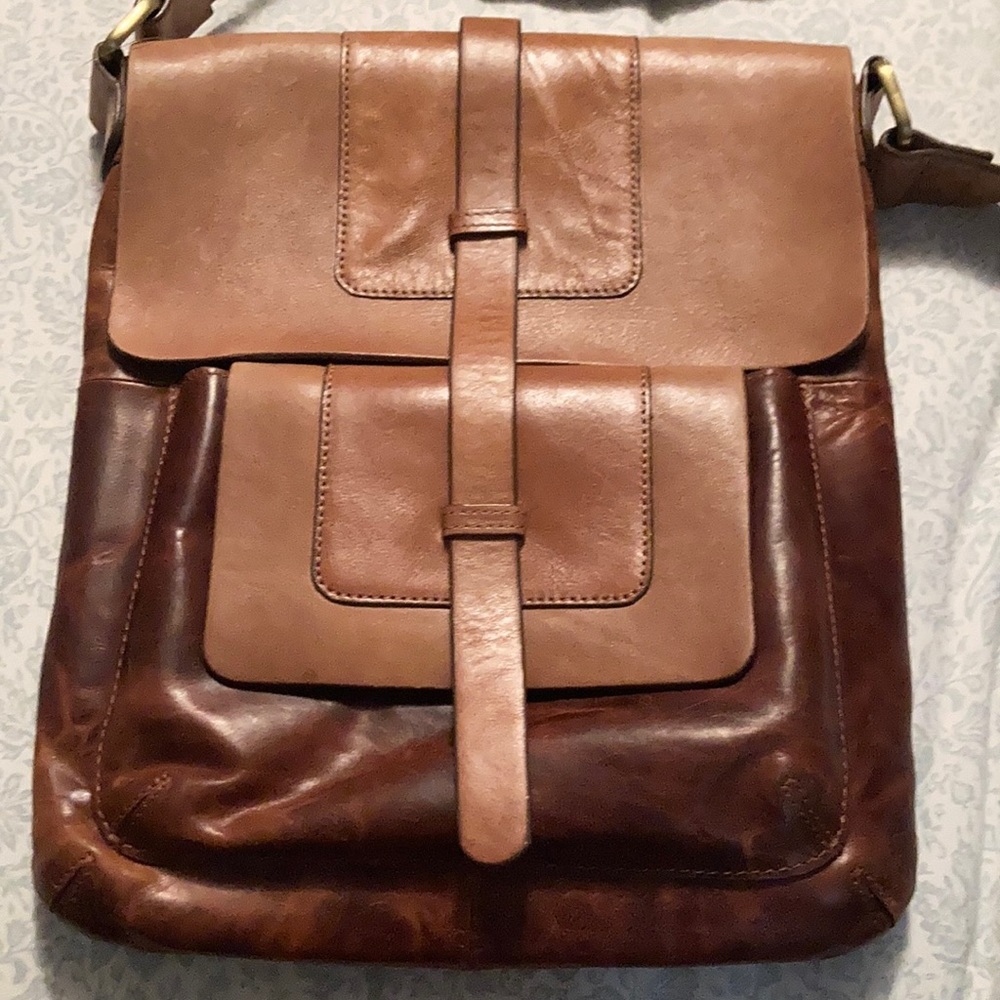 Aspen Leather Two Tone Brown Multi Pocket Cross Body Bag